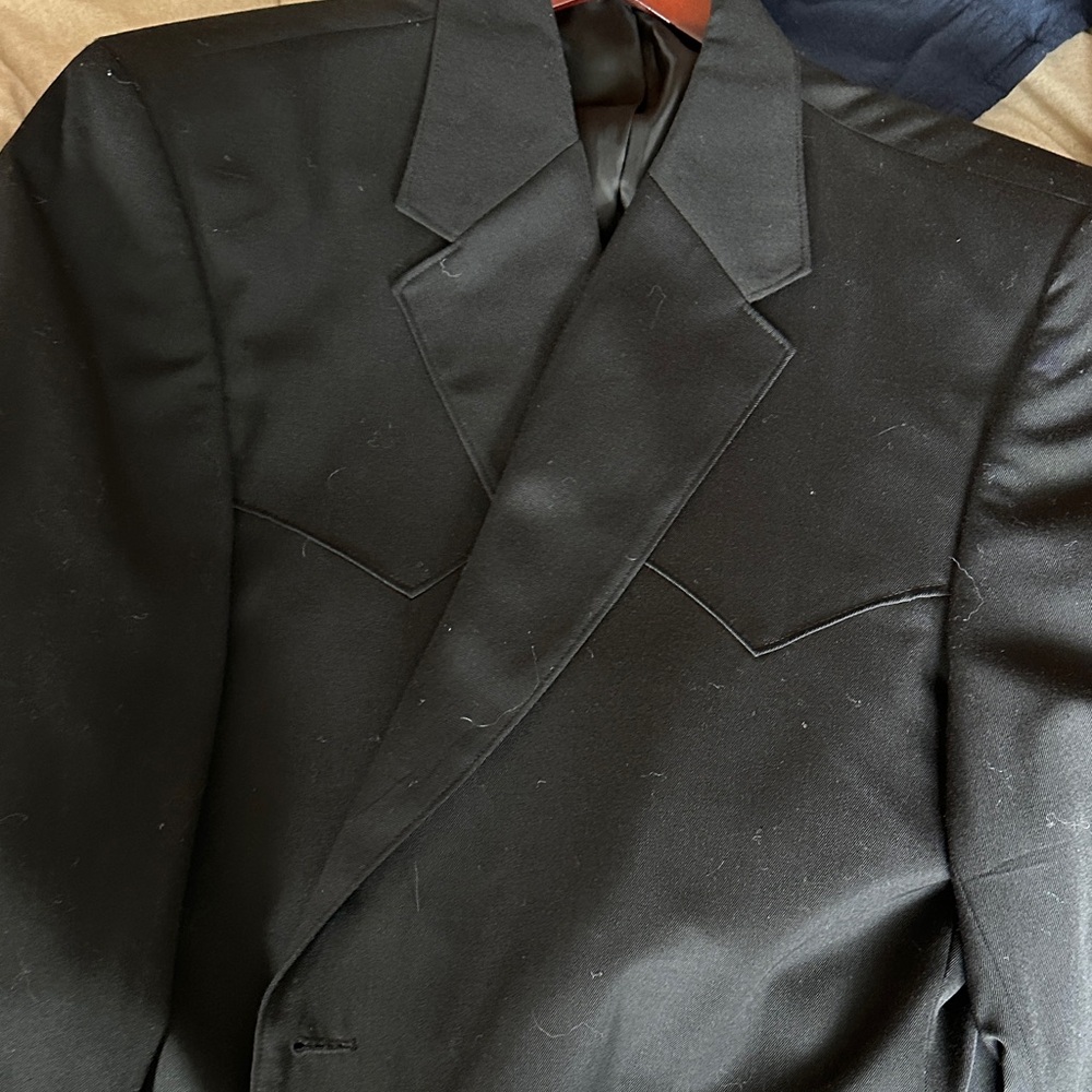 Elegant Western Black Men's Blazer - Picture 6 of 6